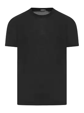 basic short-sleeved T-shirt