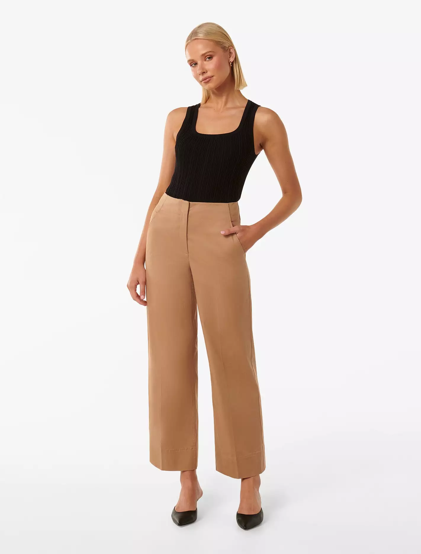 Cassandra Cropped Straight Pants