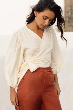 Ellie Wrap top Sand