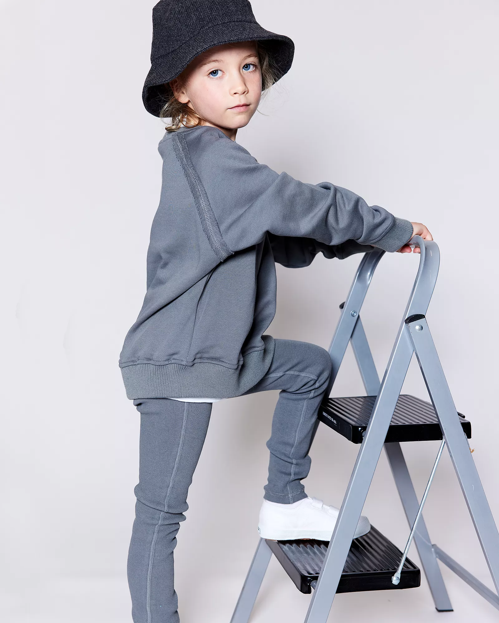 KIDS RIB LEGGING - ULTIMATE GREY