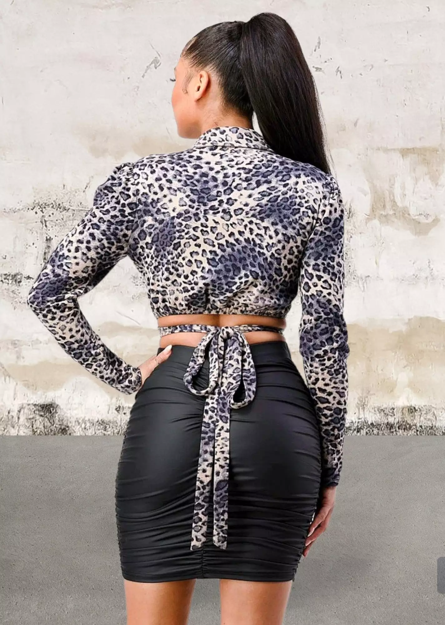 Long sleeve animal print collared back-tie wrap top