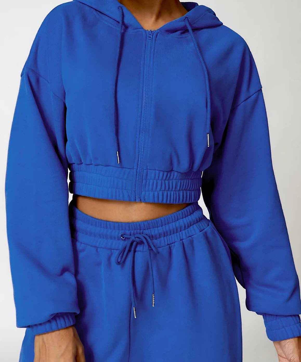 Long Sleeve Cropped Zip Up Hoodie