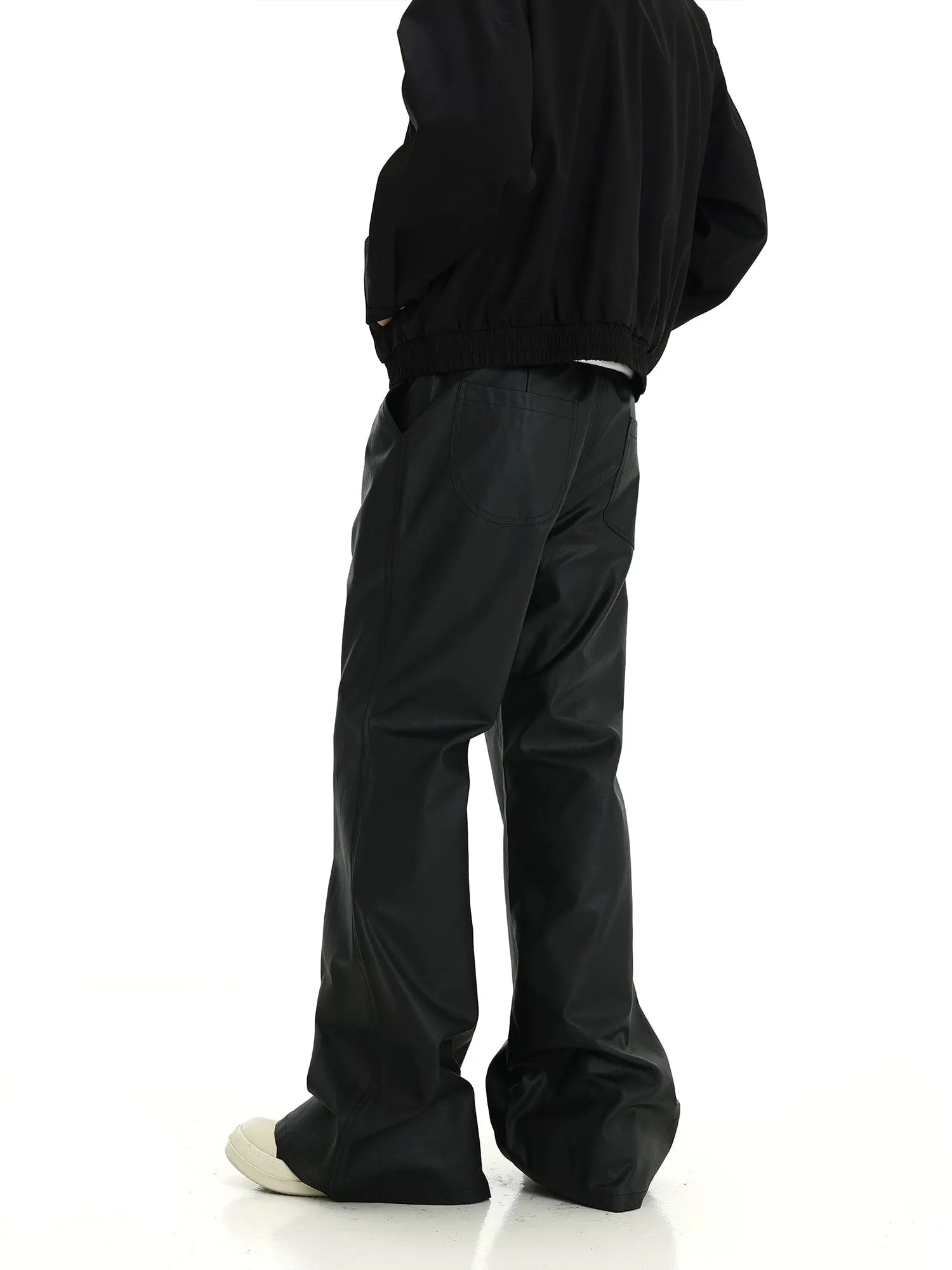 RT No. 10823 GLOSS BLACK LEATHER STACKED STRAIGHT PANTS