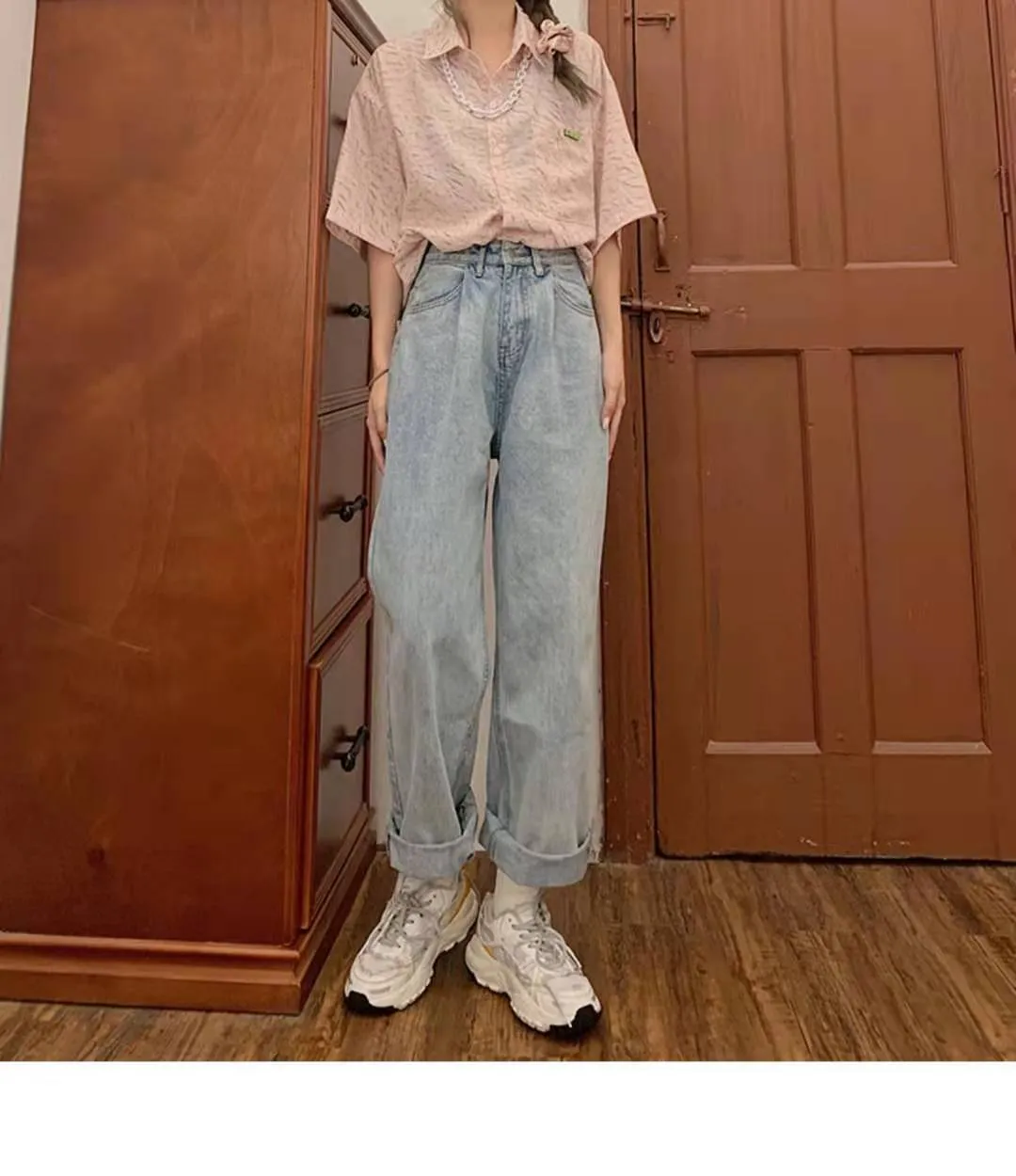 Straight Pants Trend