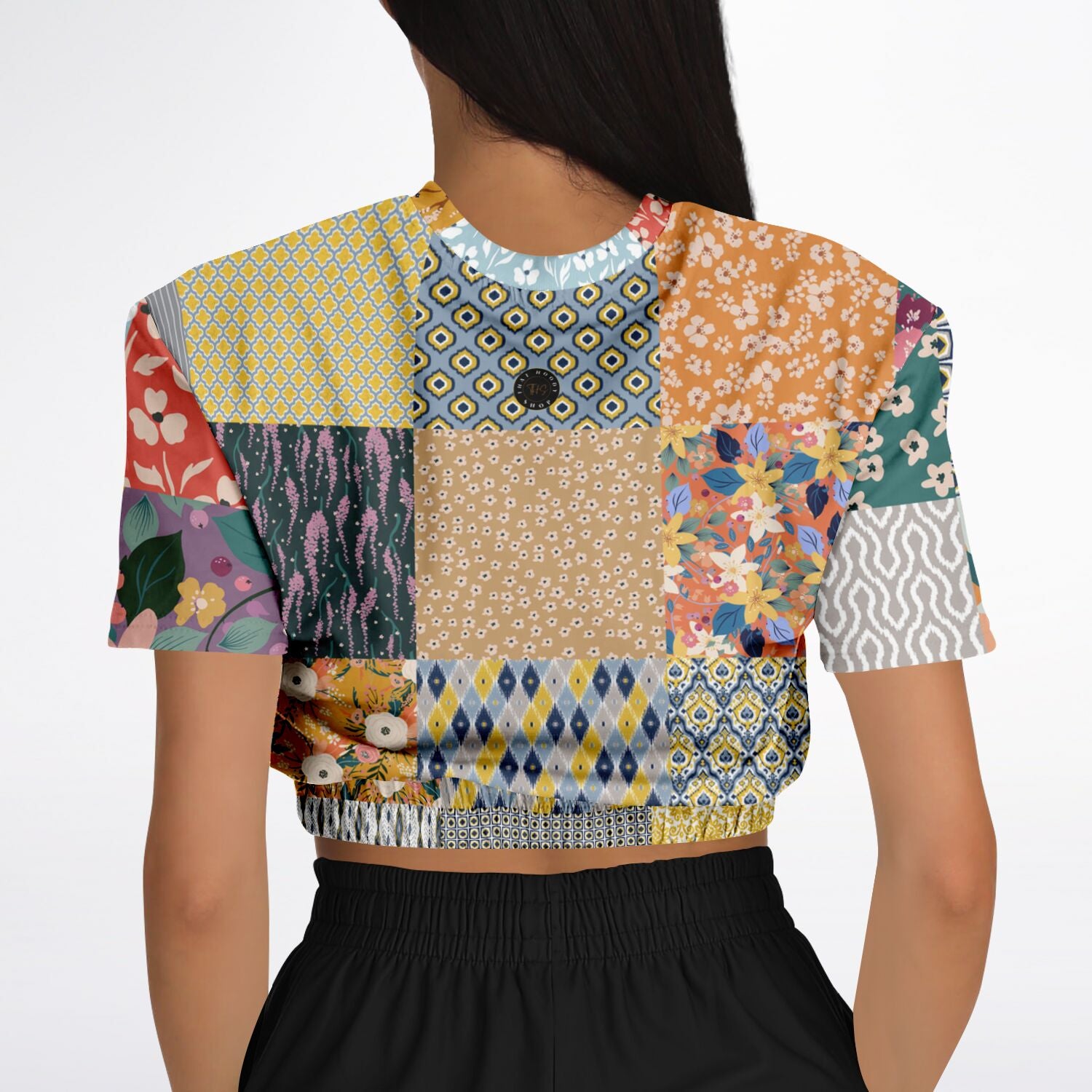 Tallulah Bankhead Patchwork Quilt Short Sleeve Cropped Eco-Poly Sweater